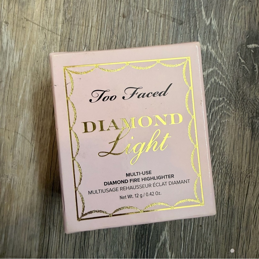 Too Faced Diamond Light Highlighter in Pink and Gold